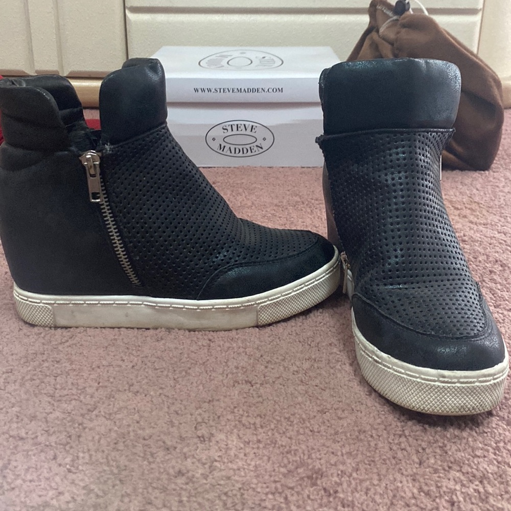 Steve Madden wedged high tops